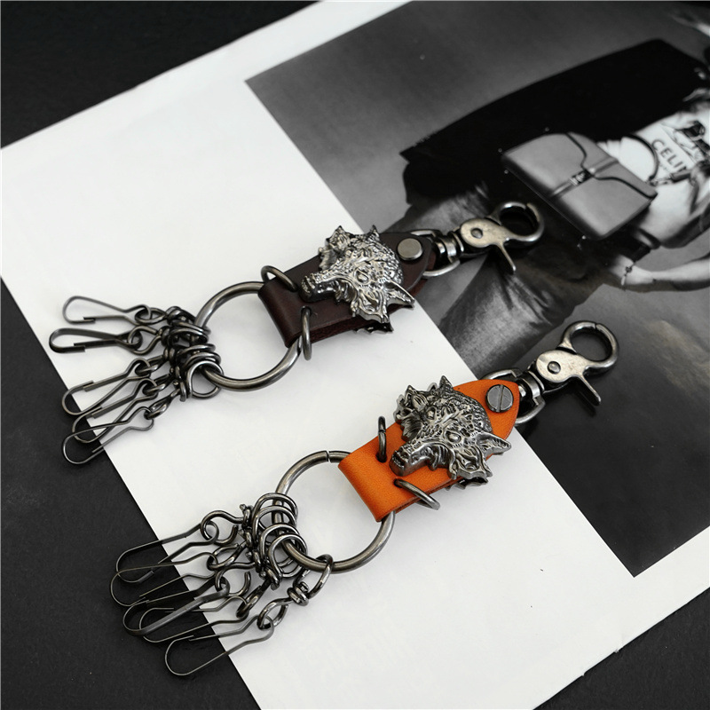 Retro metal creative keychain, punk style, creative gift
