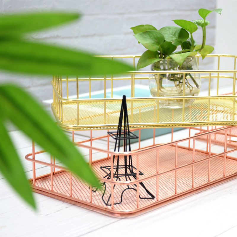 日式铁艺玫瑰金收纳筐桌面整理篮杂物护肤品小物件收纳架置物篮