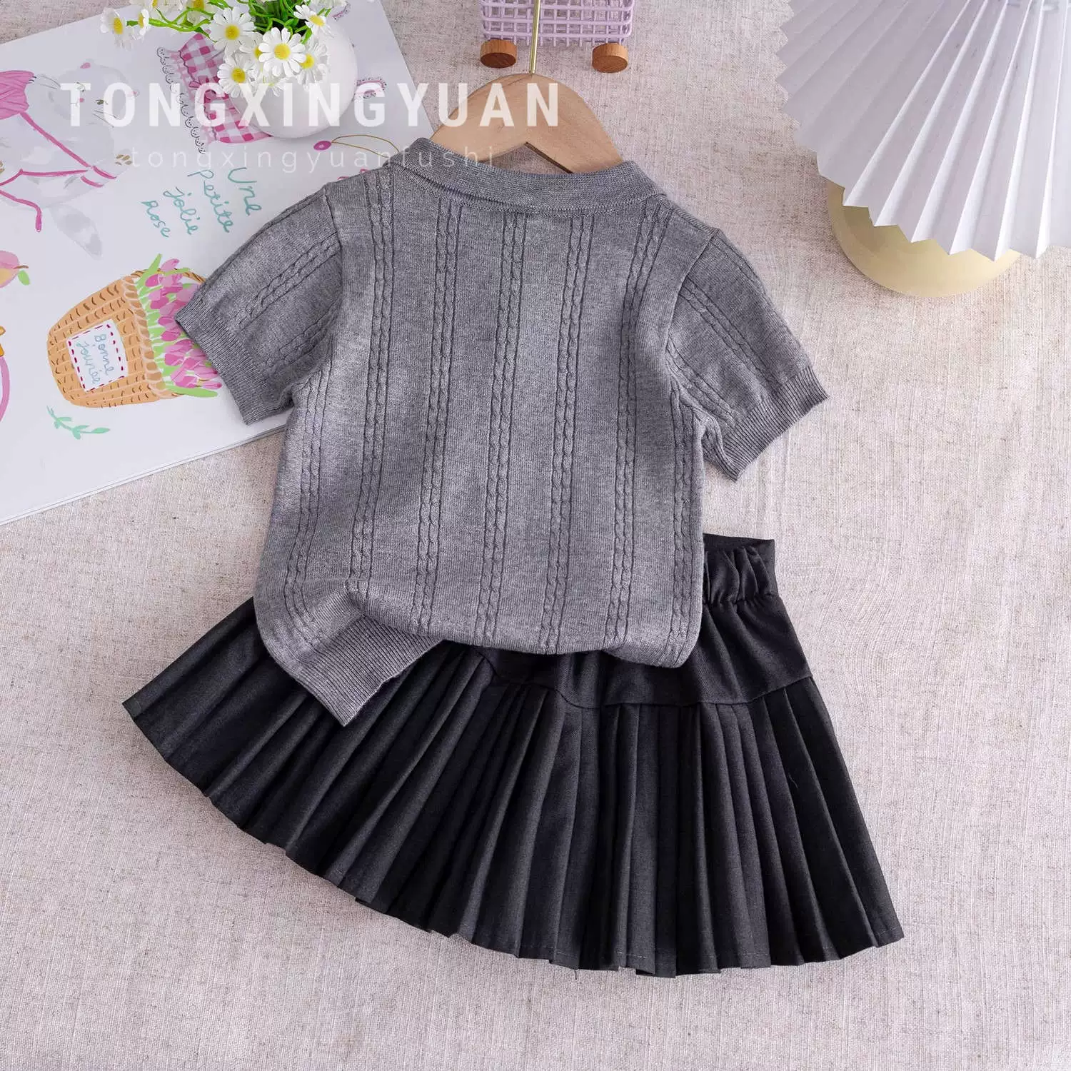 Детский летний комплект, цветное поло для девочки, футболка, pleated skirt, западный стиль