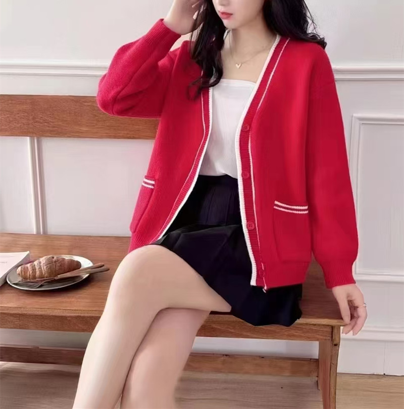 Corea del Sur otoño 2025 nuevo cardigan de punto mujeres perezoso viento de cuello en V manga larga variedad pequeño suéter de viento fragante abrigo image 7