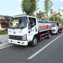 国六解放牌4吨蓝牌油罐车 外形美观，性能优越 可出口