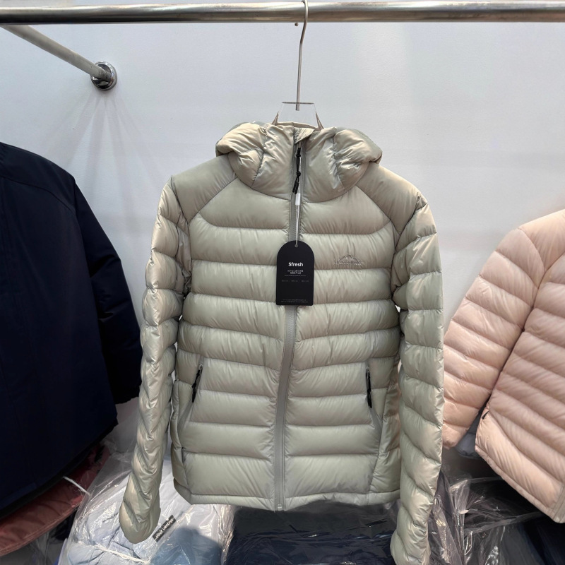 泡芙90白鸭绒排骨羽绒服女士防寒轻薄2025新款时尚连帽户外情侣款|undefined