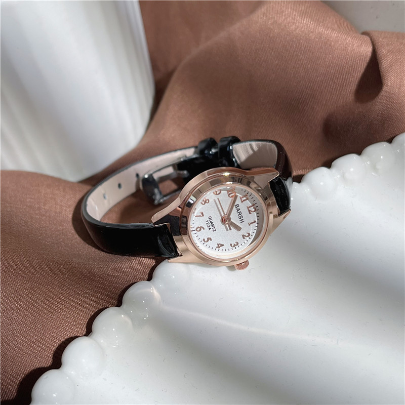 Tweed Style Watch Women's Ins Niche Design Simple Elegant Retro Small Dial Junior High School Students Small and Exquisite