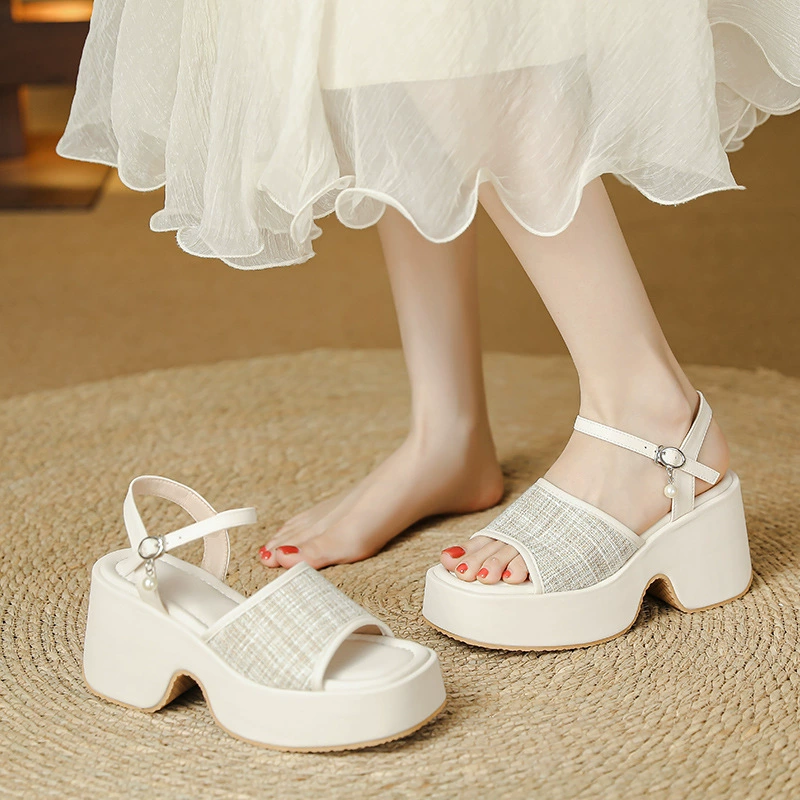 Сандалии на толстой подошве женский 2025 новый летний