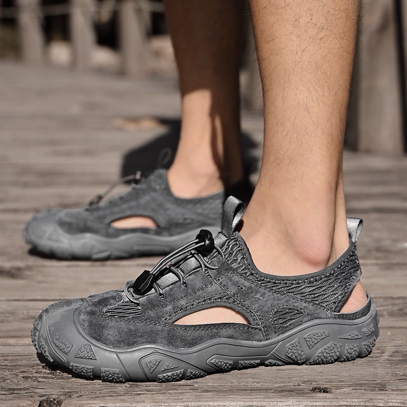 Cross-Border Large Size Men's Outdoor Clogs, Thick-Soled Travel Hiking Outdoor Work Safety Shoes, Wear-Resistant Hiking Shoes Cross-Border Large Size Men's Outdoor Clogs, Thick-Soled Travel Hiking Outdoor Work Safety Shoes, Wear-Resistant Hiking Shoes