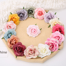 �F؛���Wõ����滨�^������c�û������������汳���b���ٻ�