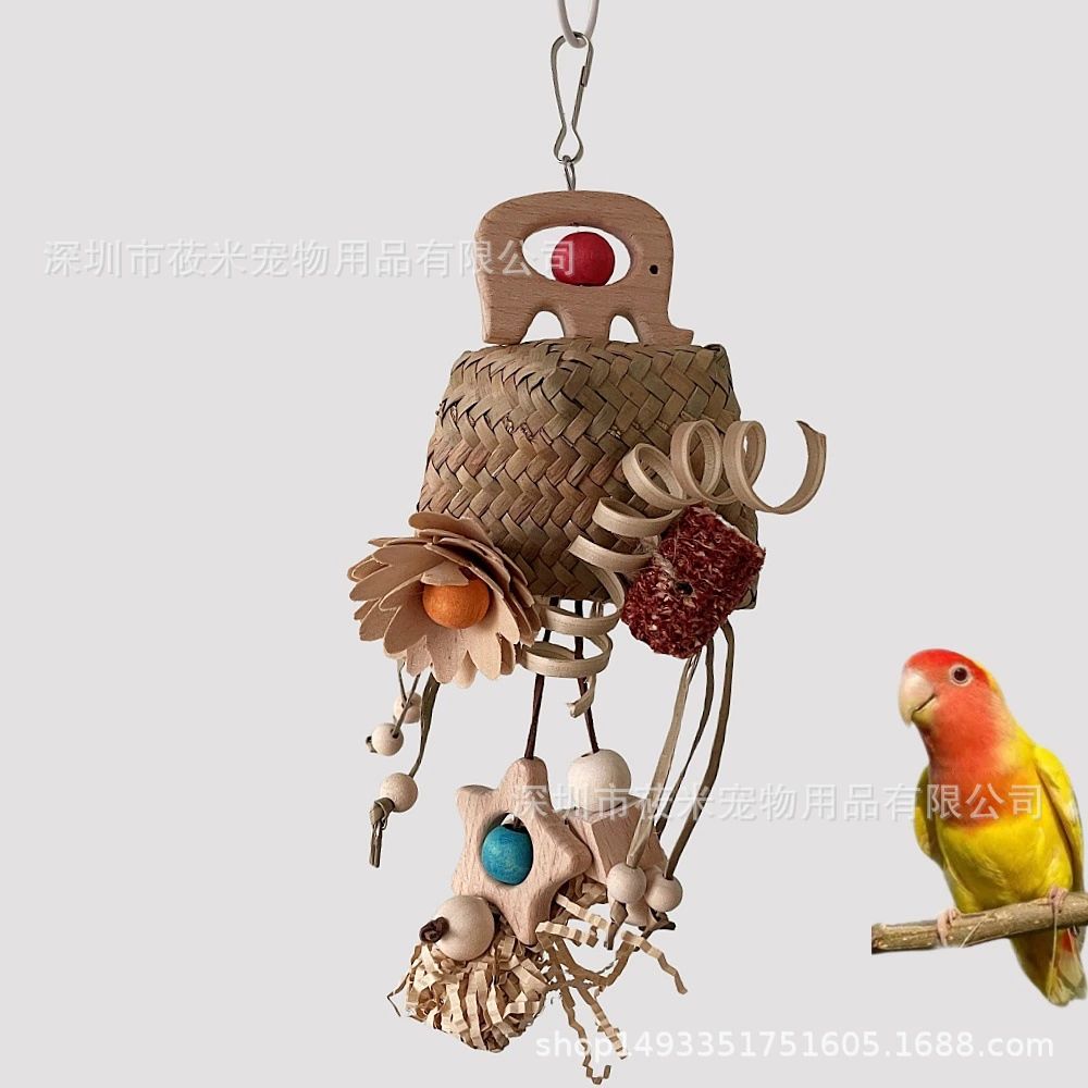 Парочкообразная игрушка для птиц, плетёная из пальмовых листьев подвесная игрушка в виде кукурузной початка с деревянным цветком для жевания, скрежетания клювом и разрывания ниток