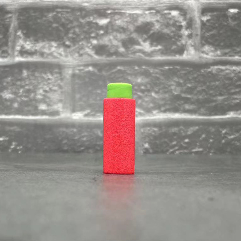 Green head red (1.3cm diameter, 1.2g)