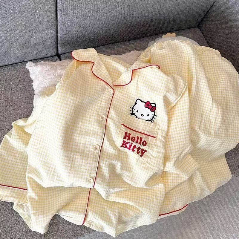 8866