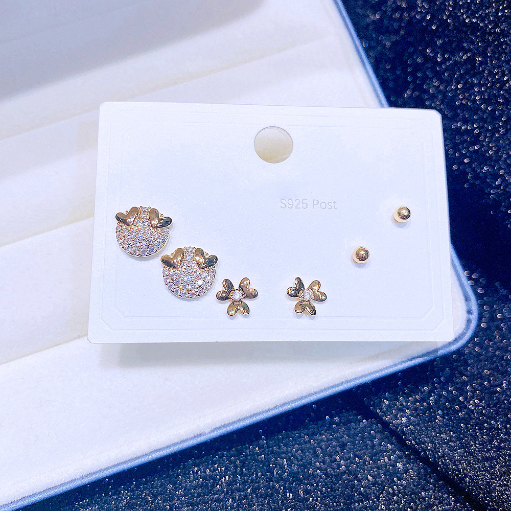 Fashion Heart Shape Flower Copper Ear Studs Inlay Artificial Gemstones Copper Earrings