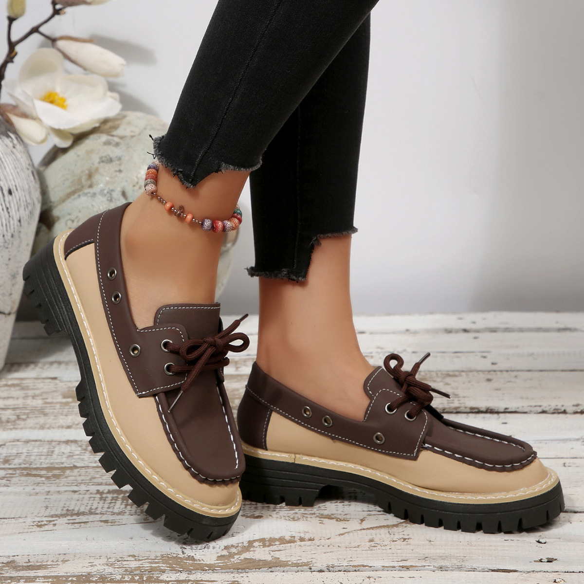 Women's Spring Color Blocked British Style Low Top Loafers Lace Up Thick Sole Plus Size Shoes New Style_voghion.com