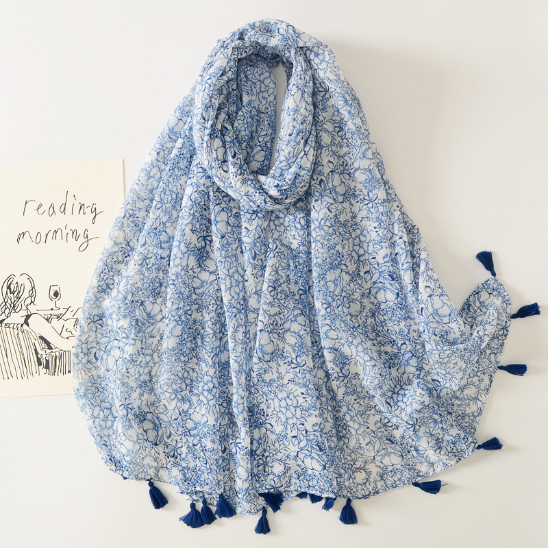 Caliente nuevo azul claro impreso bufanda de seda protector solar de viaje de algodón y lino sensación bufanda elegante de las mujeres del todo-Partido chal decorativo