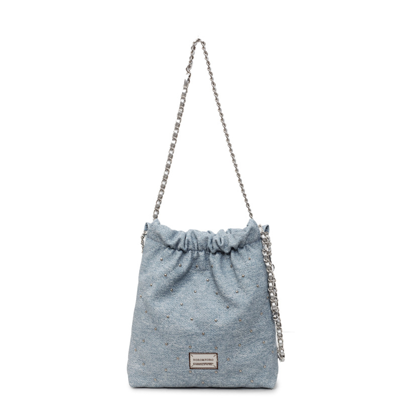 Bolso de cubo Xiaoxiangfeng 2025 nuevo bolso de cadena remache bolso de hombro de mezclilla bolso de mensajero bordado de diamantes mujer