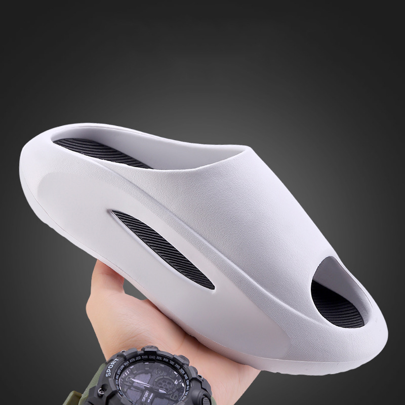 Zapatillas deportivas de moda de verano para hombres con suela gruesa antideslizante antiodor y desgaste suave para hombres