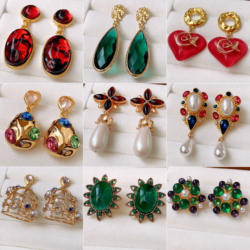 1 Pair Vintage Style Water Droplets Plating Inlay Alloy Glass Drop Earrings display picture 1