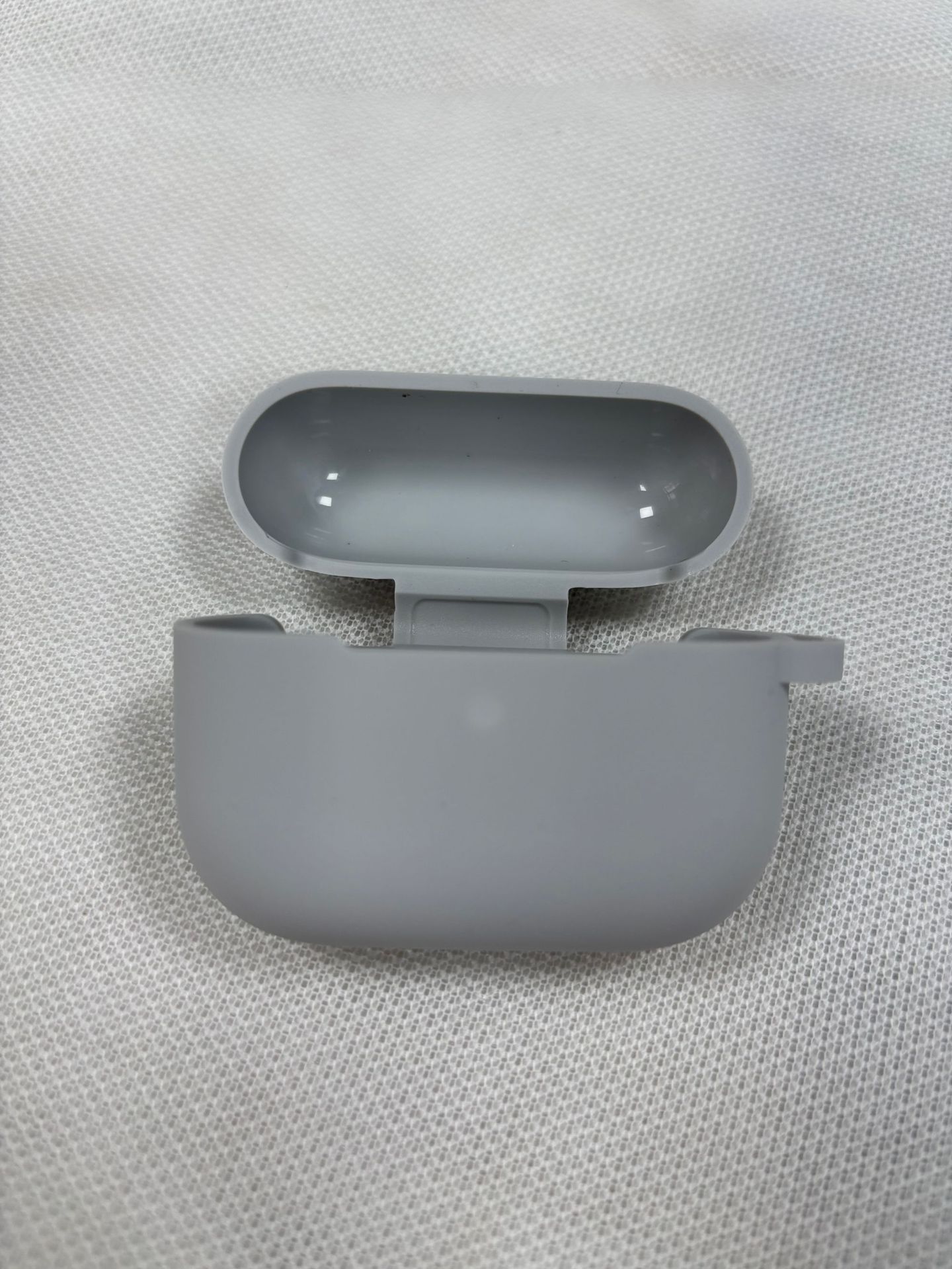 Чехол для наушников Apple AirPods Pro 3 силиконовый однотонный