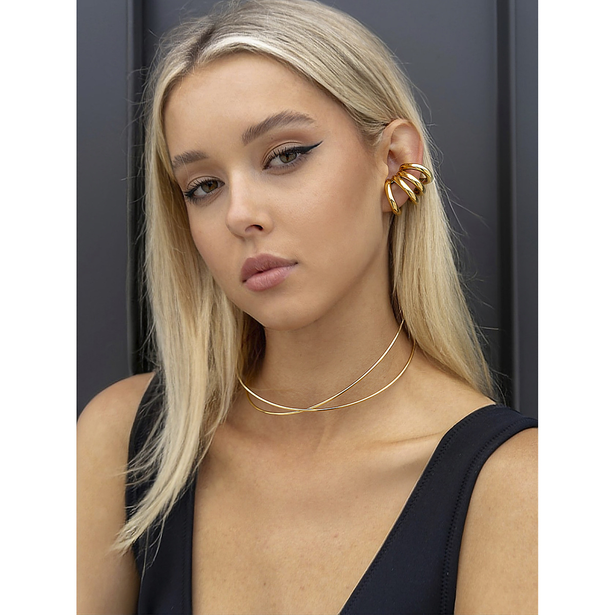 18k oro acero inoxidable línea simple cruzada brazalete de apertura mujer nicho único diseño de línea collar de acero titanio