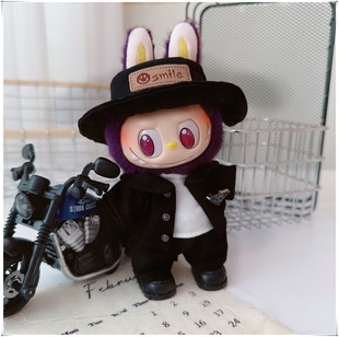 һ������labubu����17cm�����������Ɍ���ɫ���b�����������T��