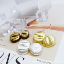 �r����Ů�b�r���_���۽��ٙE�A��A�Ʒ�o��С���Lins�L�~����