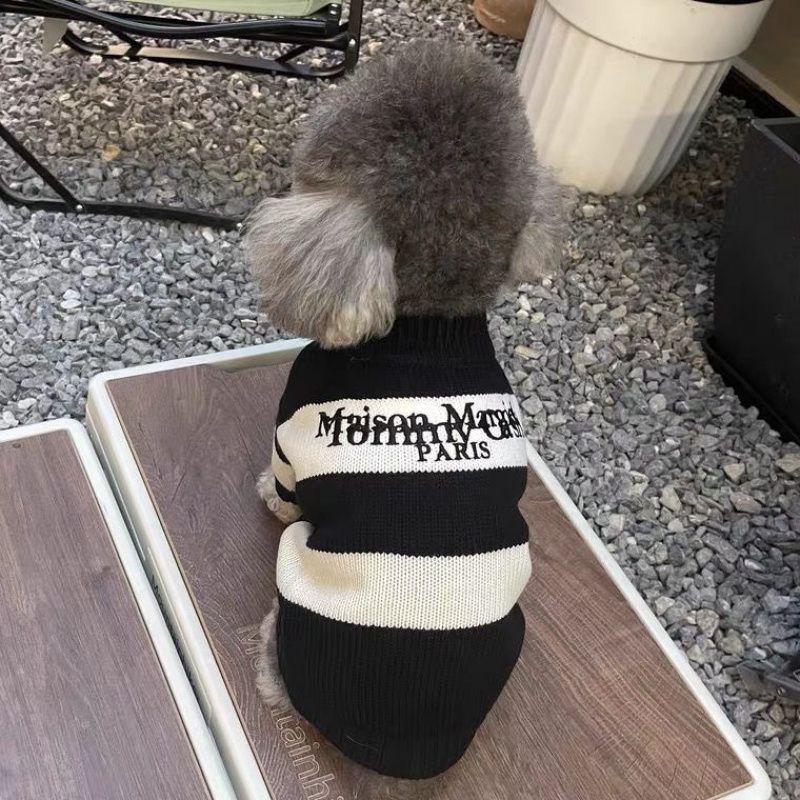 가을, 겨울 개 옷 인터넷 연예인 줄무늬 스웨터 시바견 테디 코기 프렌치 불독 작은 개 따뜻한 고양이 겨울 의류