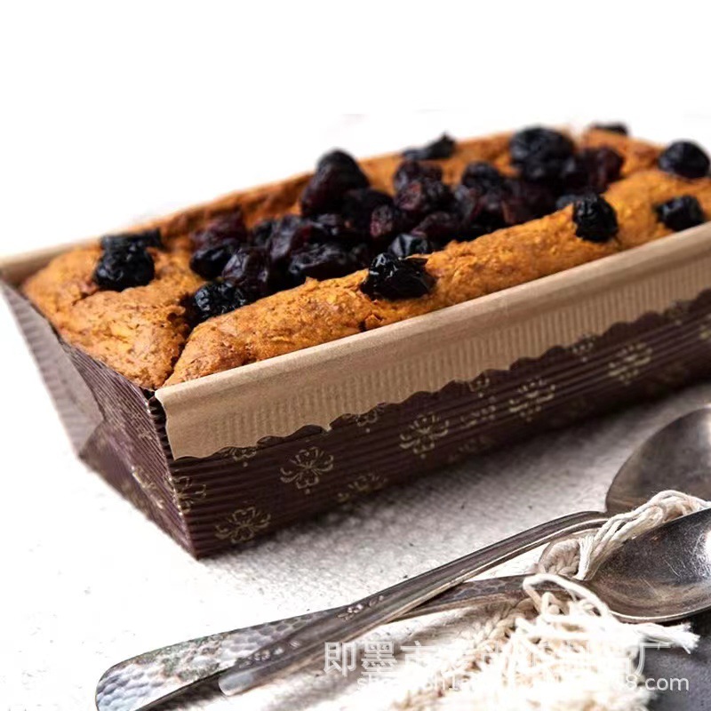 Fábrica cuadrado corrugado molde de papel de gasa engrosada resistente a altas temperaturas para hornear bandeja de papel de pastel medio resistente a altas temperaturas taza de papel de pastel