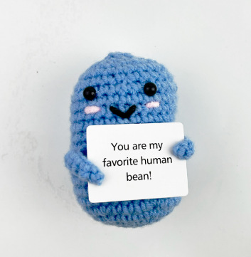 Transfronterizo al por mayor hecho a mano de punto de felpa de energía positiva de la patata emocional vegetal adornos de frutas de juguete pequeño regalo