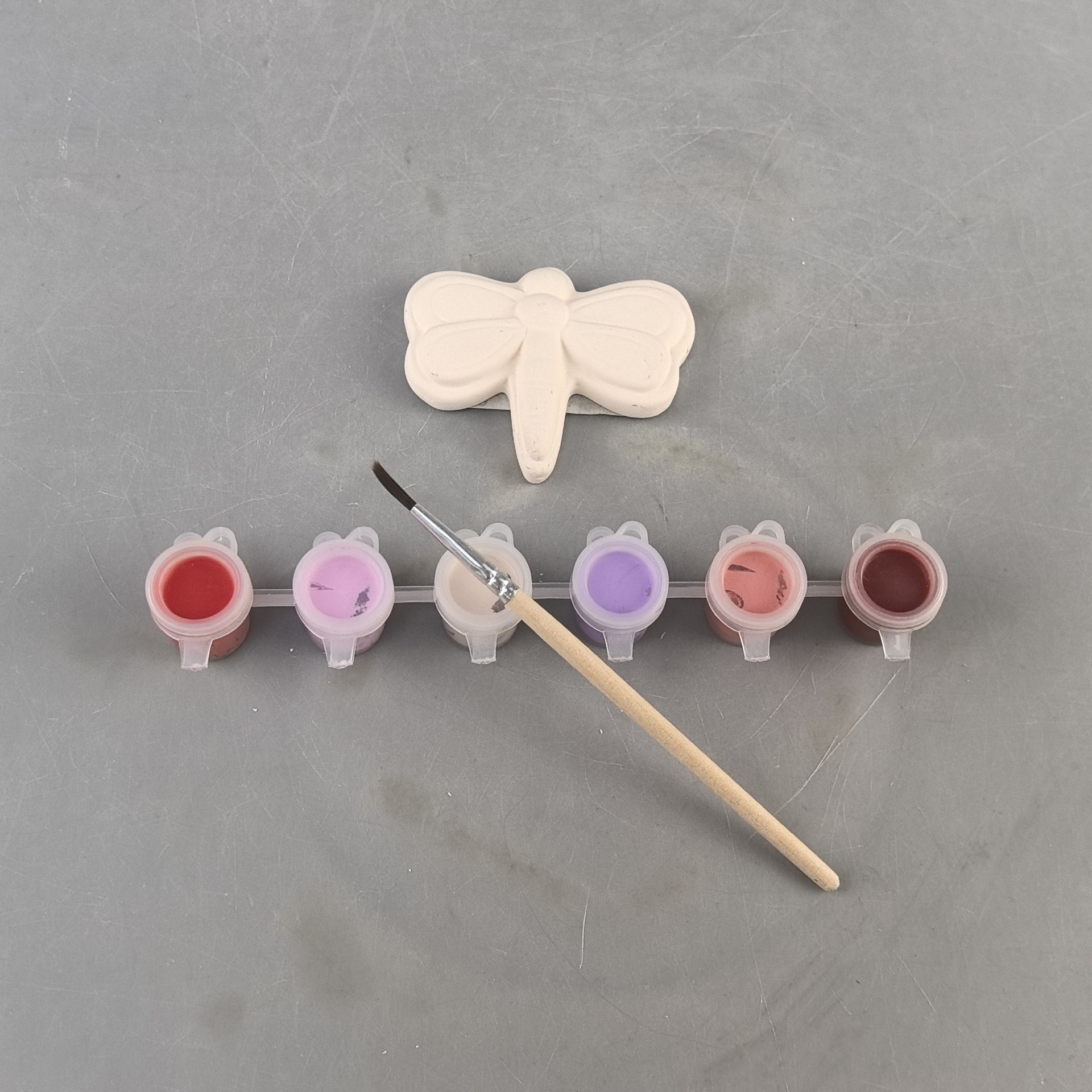 Creativo de bricolaje personalizado, cerámica en blanco, flor de mariposa, imán de nevera magnético, decoración, dibujos animados de forma especial creativos lindos
