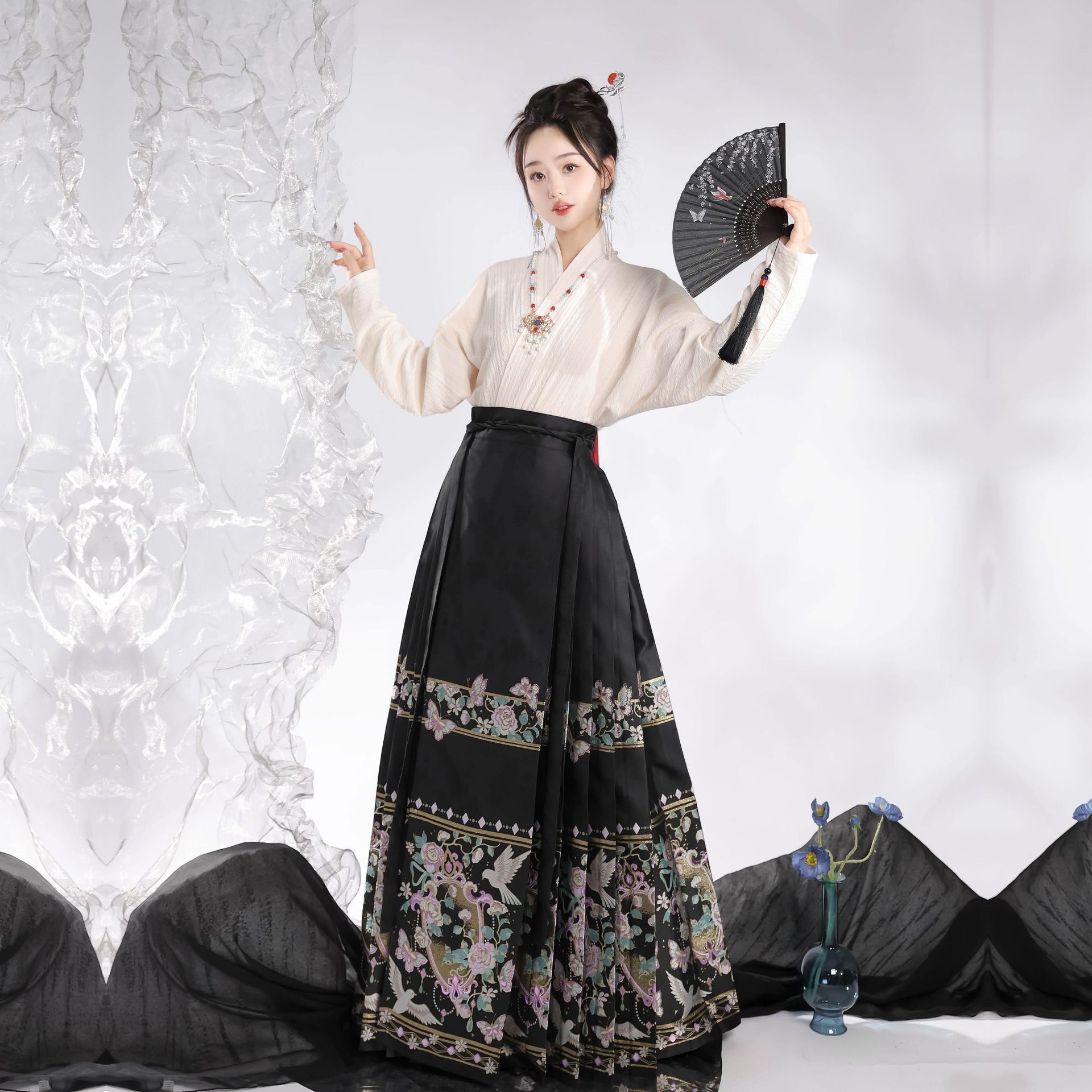 【Sutra of the Bodhisattva】Ma Mian Skirt with Brocade Embroidery, Elegant and Slimming, New Chinese Style for Daily Commuting Women