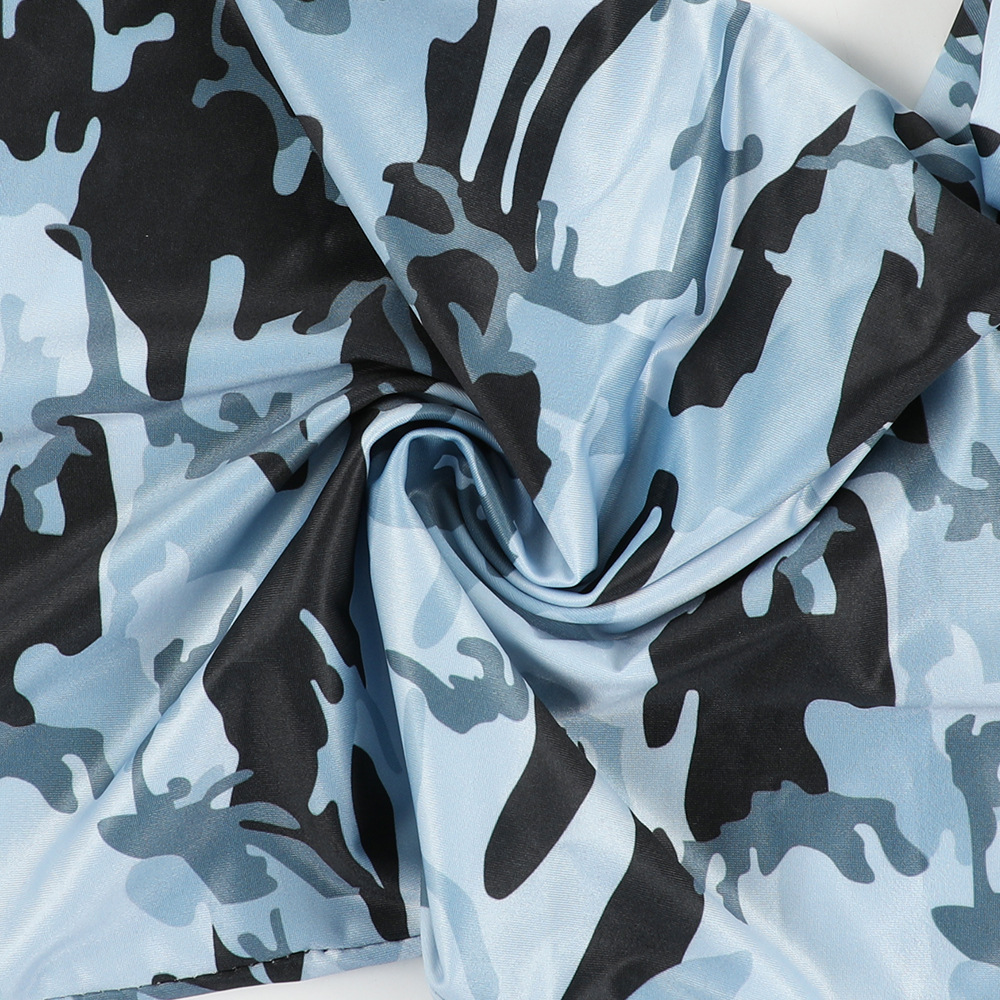 Máscara de protección solar de seda de hielo con orejas de camuflaje al por mayor de fábrica, deportes al aire libre, toalla de protección solar transpirable que absorbe el sudor y se enfría