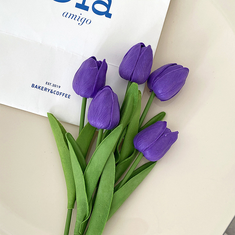 튤립 유화 - 진한 보라색