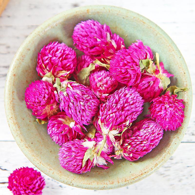 Globe Amaranth Tea 500g Qian Ri Hong Dried Flowers for Herbal Infusions and Blends in use