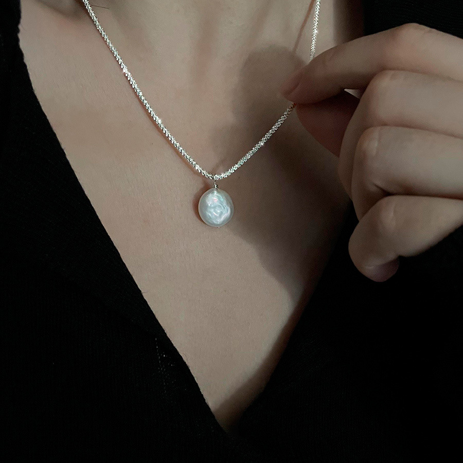 6g Weight Mother pearl shellfish Pendant Material Pendant Necklace Classification 925 sterling silver Chain Material Holiday, Daily Occasion Freshwater Pearl, Sterling Silver Material Geometric Pattern Women's Gender Polishing Design Elegant, Simple Style Style Freshwater Pearl Sterling Silver Polishing Geometric Pendant Necklace 4