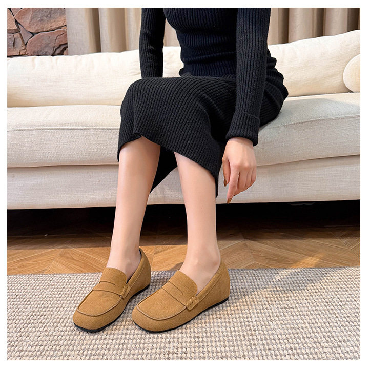 Giày nữ đế mềm tăng chiều cao 5 cm mũi tròn form rộng size lớn — Khaki (toàn dải), Màu mơ (toàn dải), nâu sẫm chi tiết 26