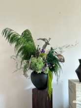 绿色永生花春氛围居店铺花束女装装饰干枝花材前台插花场景