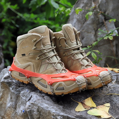 Outdoor snow eight-tooth anti-slip shoe cover shoe chain 8-tooth reinforced crampons high-quality latex storage bag rainy weather stone road