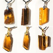 跨境新品天然石黄虎眼石片形吊坠 原矿石抛光不规则虎睛石项链 欧