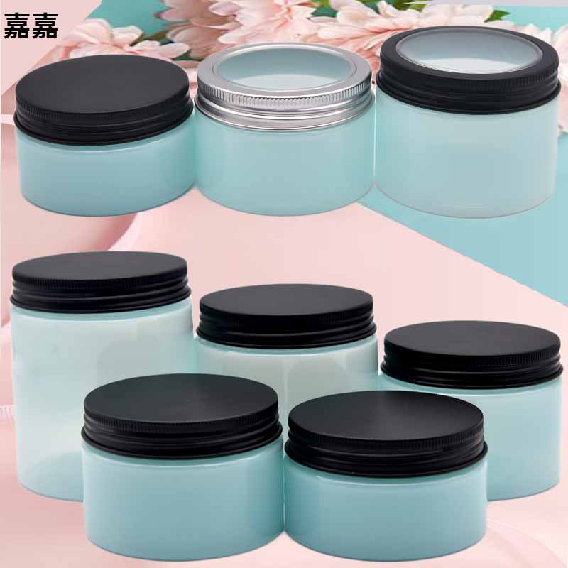 Cosmetic plastic pack