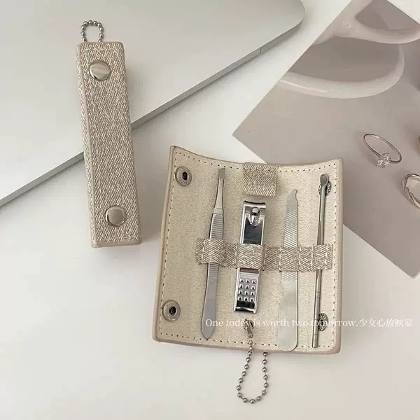 Manicure Nail Clippers 4-Piece Set Nail Scissors Foldableable Portable Manicure Tool Set