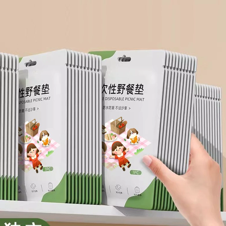 Одноразовый коврик для пикника на открытом воздухе, влагостойкий коврик, портативный одинарный и двойной маслостойкий пляжный коврик, водонепроницаемый коврик для газона