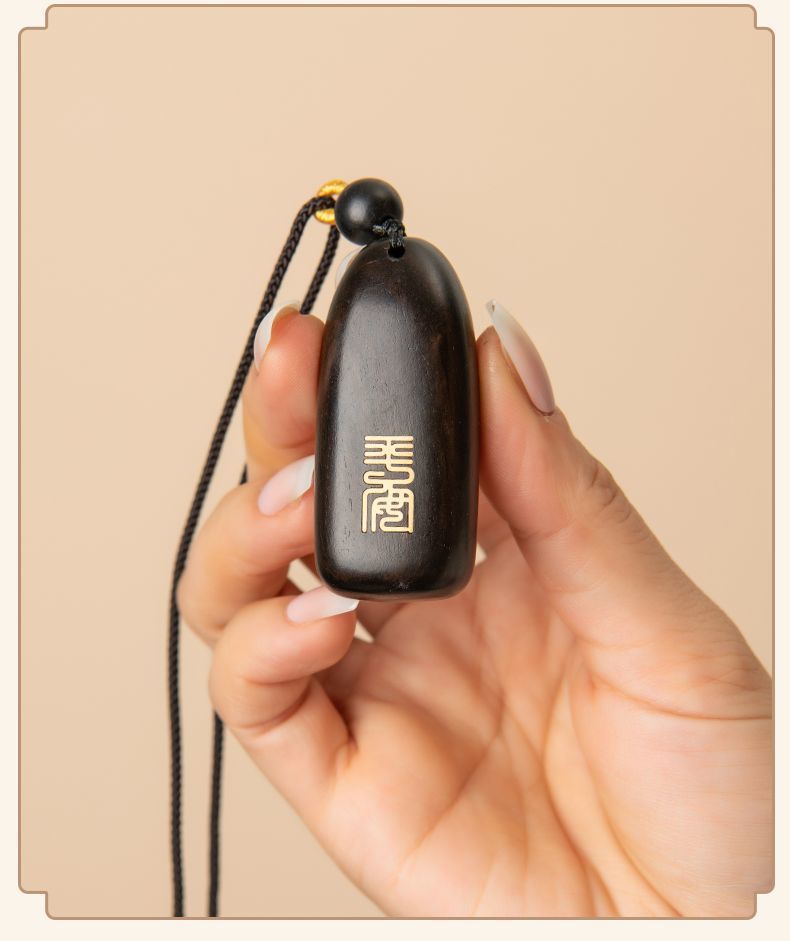 Ping An Wuthing Brand Car Pendant Car Hanging Decoration Sandalwood Personality Car Rearview Mirror High-end Retro Hanging Decoration for Men and Women