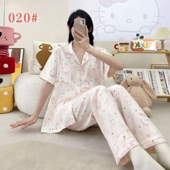 Estilo explosivo transfronterizo spot verano pantalones de manga corta cardigan solapa pijamas de dibujos animados lindo nube femenina algodón cómodo servicio a domicilio
