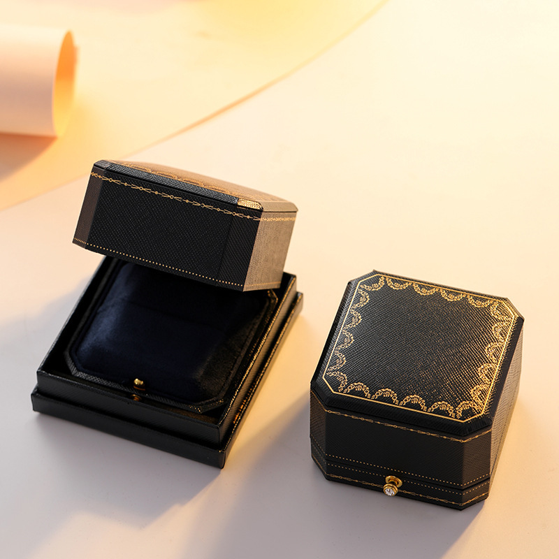 Fuente de fábrica ins caja de joyería de terciopelo caja de anillo pendientes caja de collar caja de brazalete caja de joyería caja de embalaje al por mayor