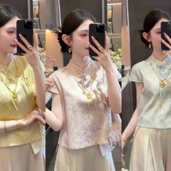 新しい中国風のシャツジャカード女性のサテン 2025 夏のハイエンド気質ショート中国風多用途気質トップ