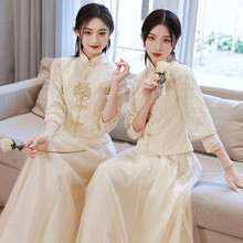 中式伴娘服女冬季新款香檳色姐妹團結婚秀禾禮服小個子長袖伴娘裙
