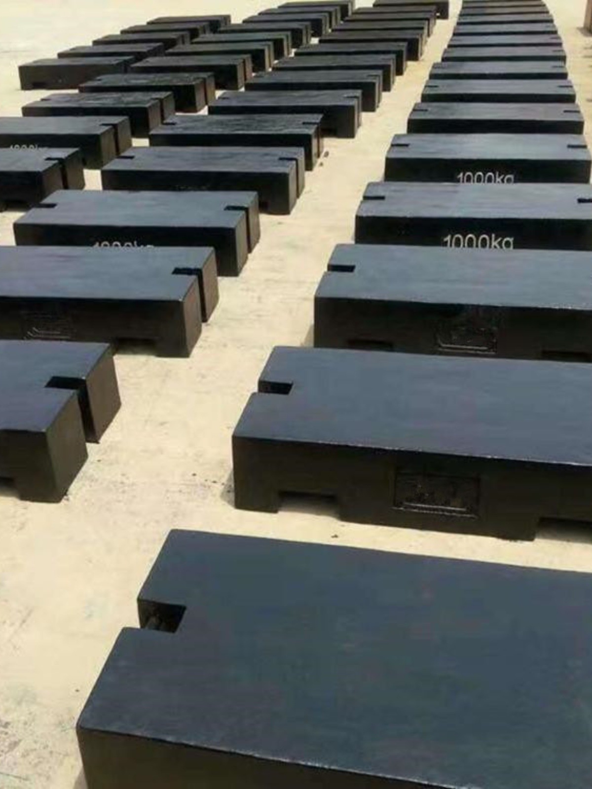 1吨2吨铸铁砝码锁型平板标准砝码地磅检验配重块1000kg2T500公斤