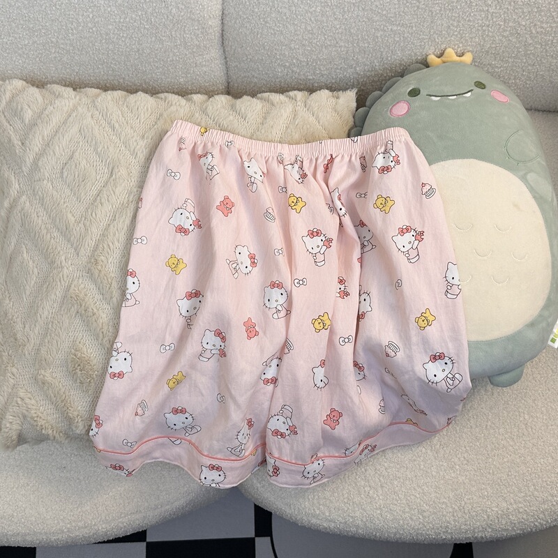 雲の綿の粉の柔らかいkt猫の夏の半袖の半ズボンの薄いタイプのゆったりしているパジャマの女性のレジャーの部屋の服のスーツの学生|undefined