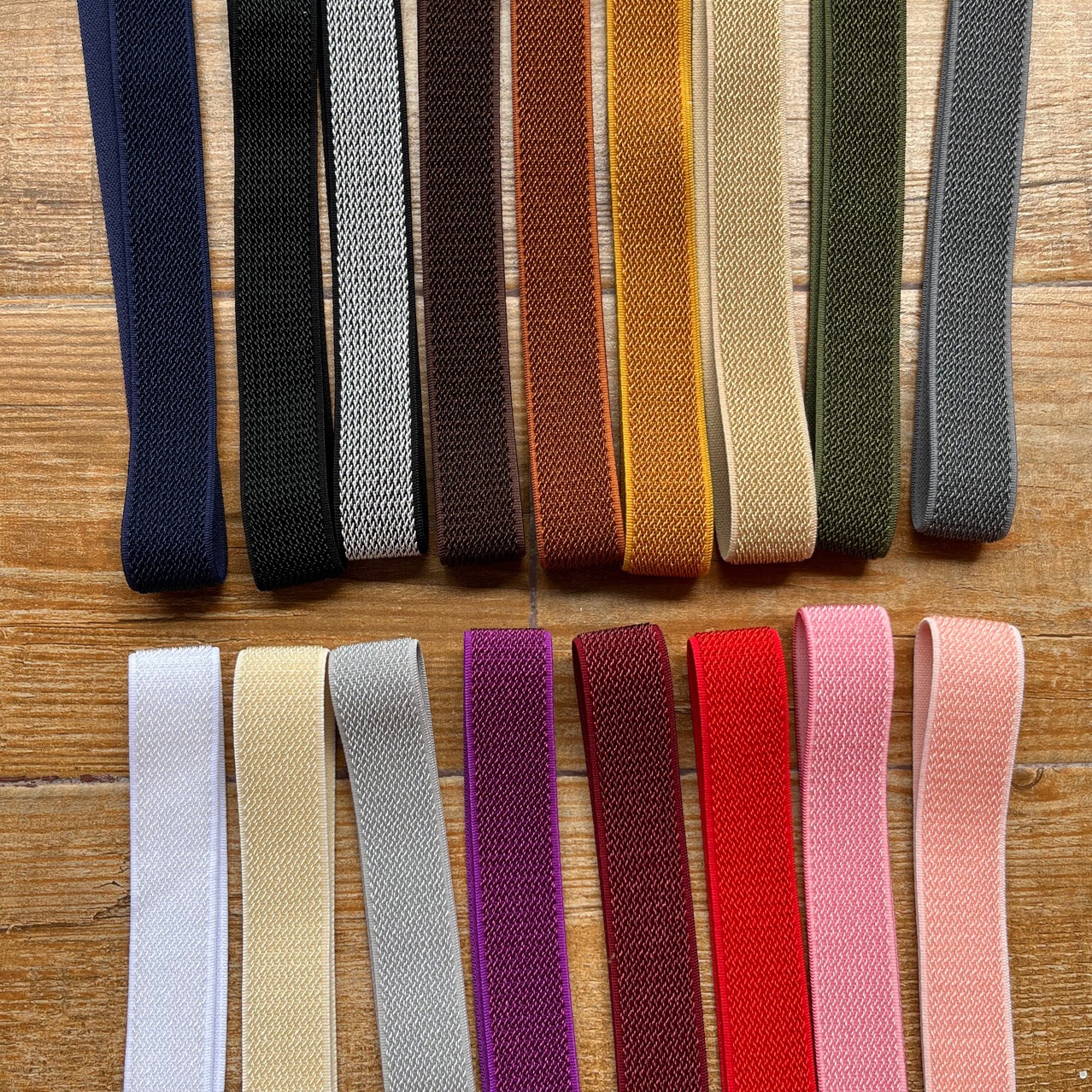 彩色手带2.5尼龙魔术面服装松紧带裤腰带辅料弹力织带厂家现货发