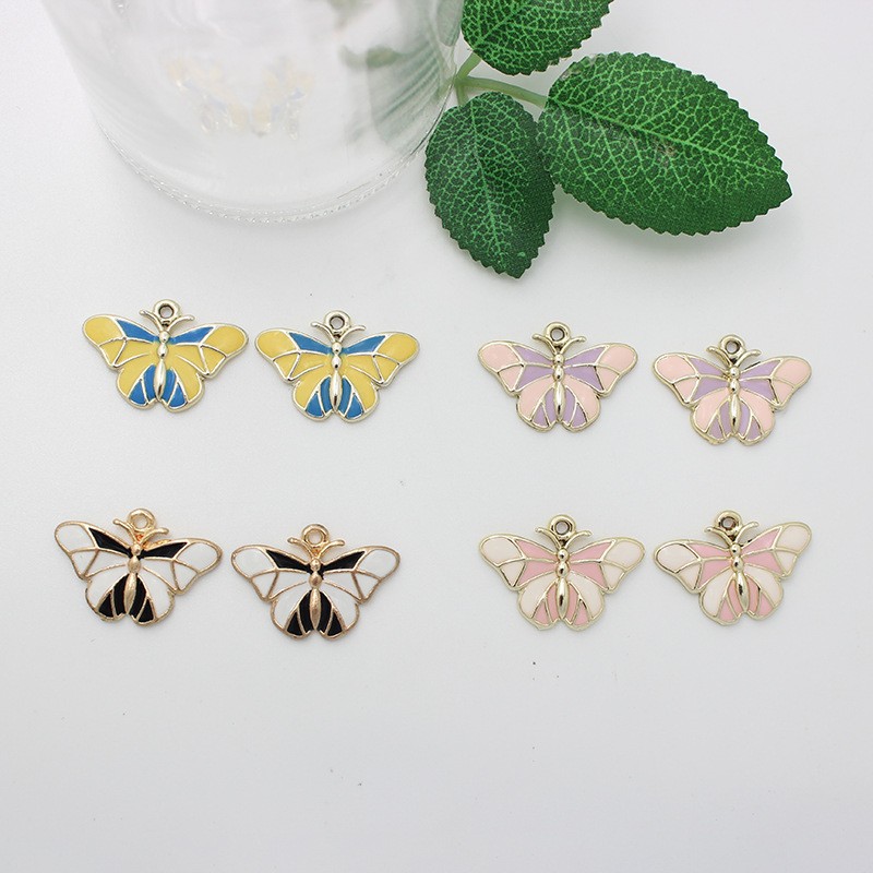 10 Pièces/Paquet 22*18mm 27*18mm 28*18mm Alliage Papillon Moth Brillant Pendentif display picture 7