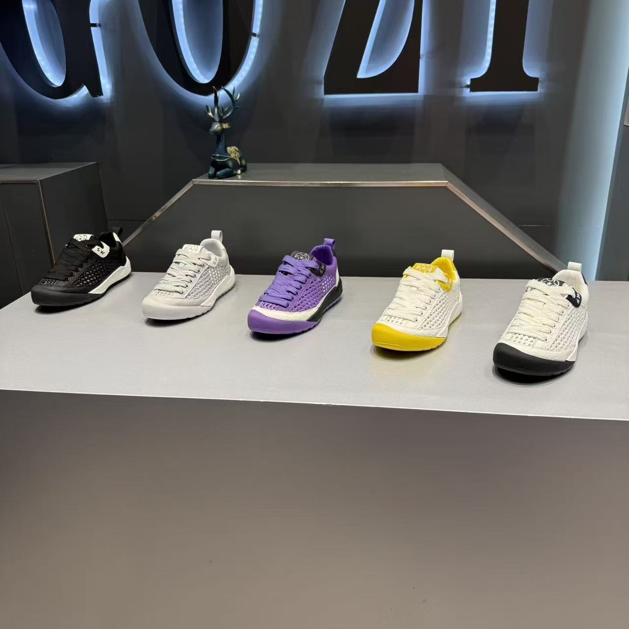 Men's Summer FashiNew Casual Shoes Breathable Comfortable Mesh Trendy Versatile Style_vogvips.com
