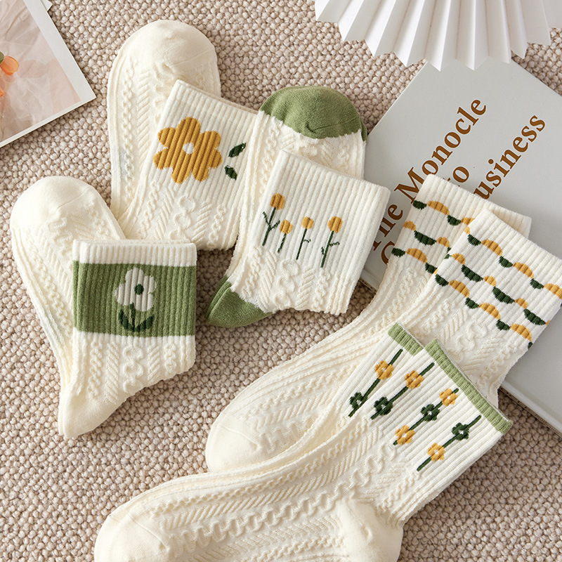 Nuevos/hombres y mujeres opcionales Otoño e Invierno hombres y mujeres medias altas medias blancas calcetines invisibles calcetines florales lindos